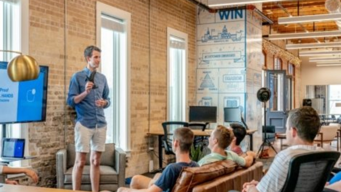 austin-distel-rxpThOwuVgE-unsplash-470x318