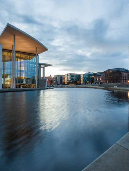 demo-attachment-147-german-bundestag-auxiliary-buildings-PBH76XZ